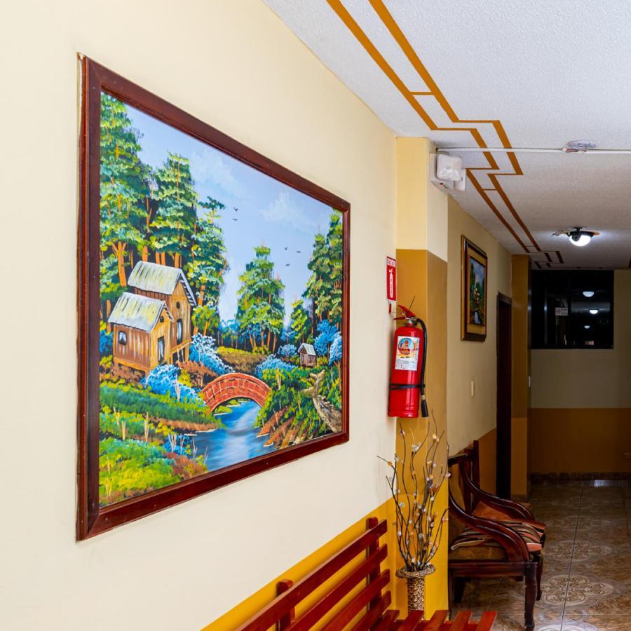 Mashy'S Hostal Отавало Экстерьер фото