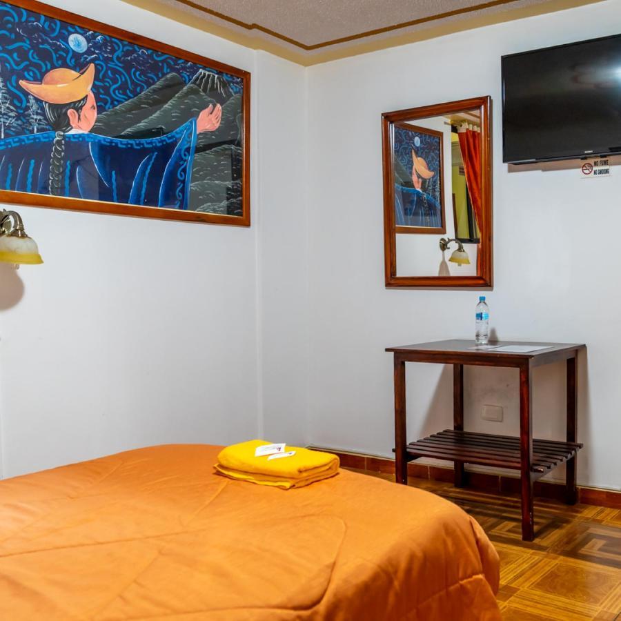 Mashy'S Hostal Отавало Экстерьер фото
