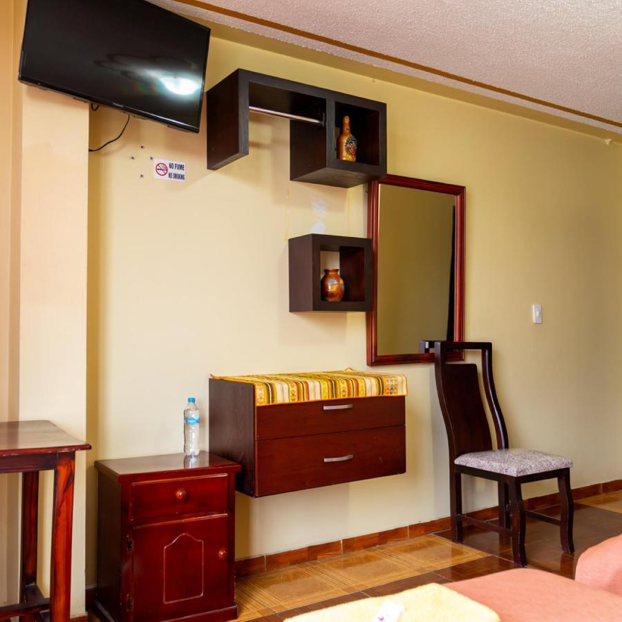 Mashy'S Hostal Отавало Экстерьер фото