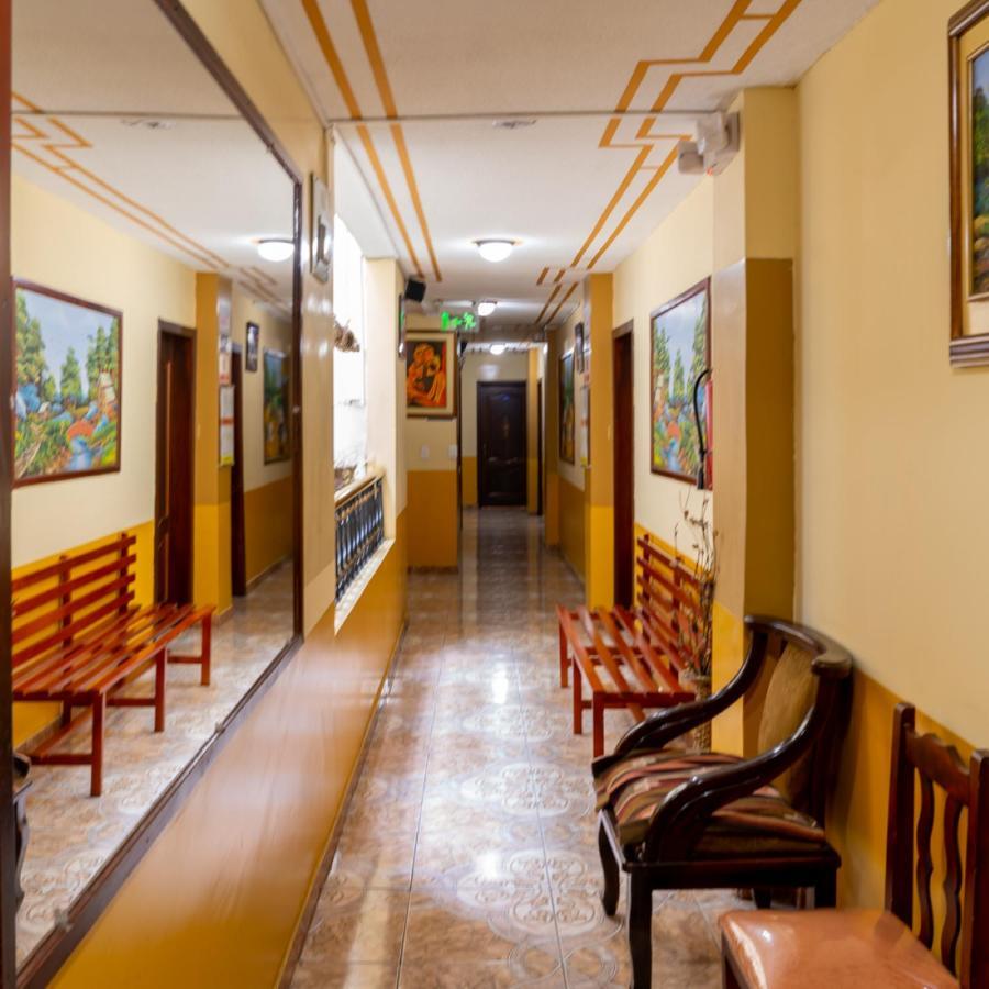 Mashy'S Hostal Отавало Экстерьер фото