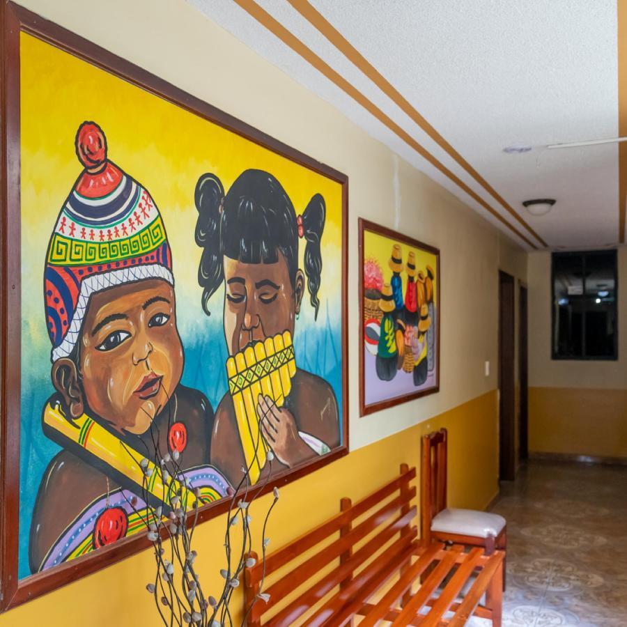 Mashy'S Hostal Отавало Экстерьер фото