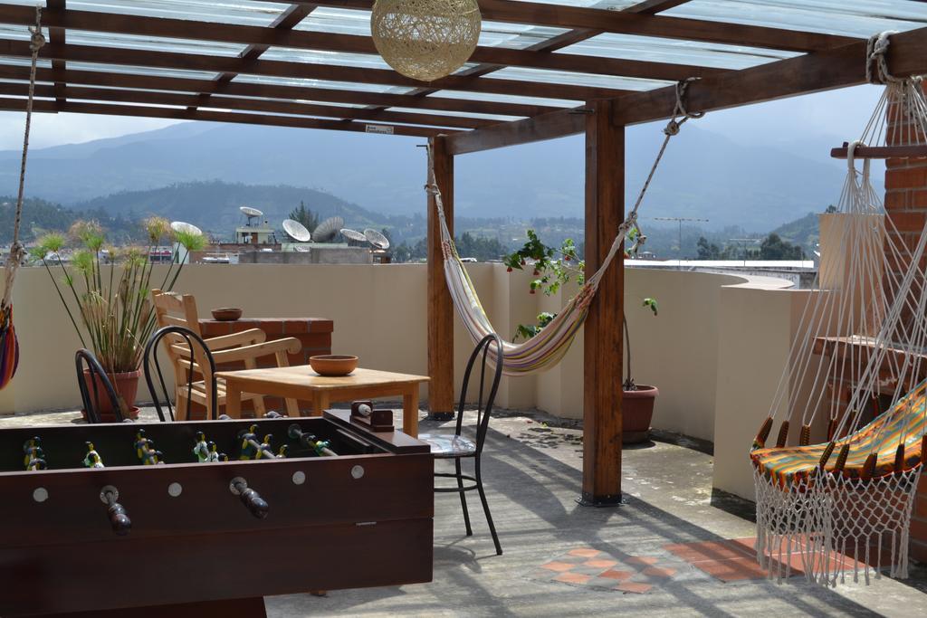 Mashy'S Hostal Отавало Экстерьер фото