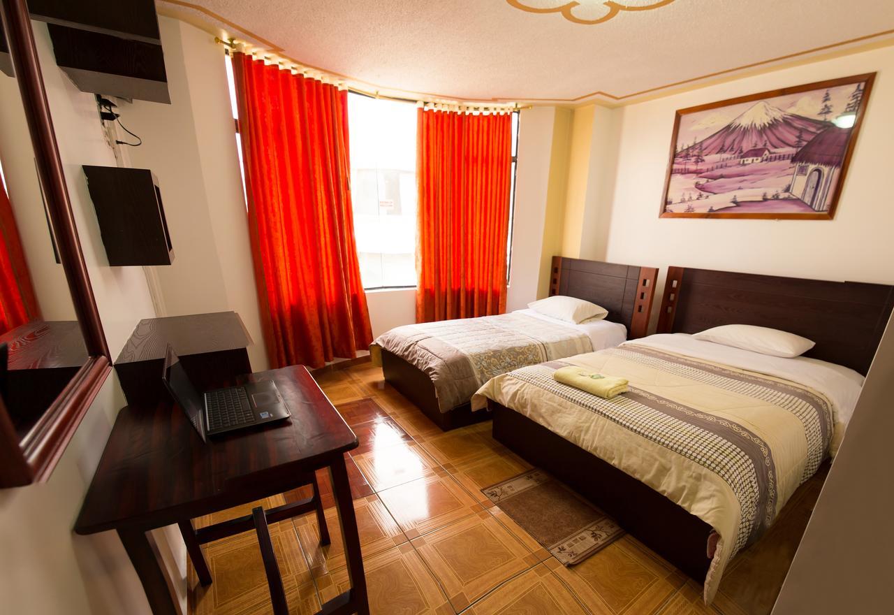 Mashy'S Hostal Отавало Экстерьер фото